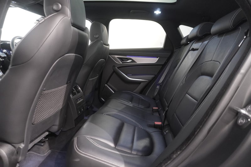 2021 Jaguar F-PACE P250 R-DYNAMIC SE, 2.0 TURBO... image 5