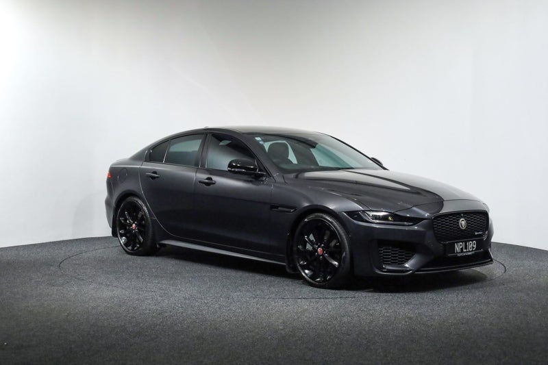 2021 Jaguar XE P250 R-Dynamic Se image 1