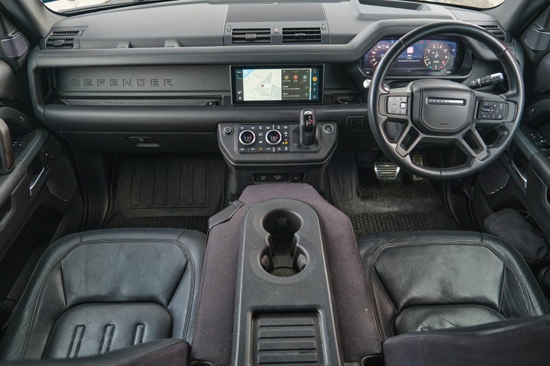 2021 Land Rover Defender 110 P400 X image 4