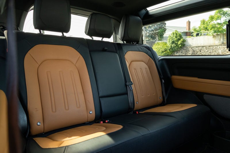 2021 Land Rover Defender 90 P400 X image 5