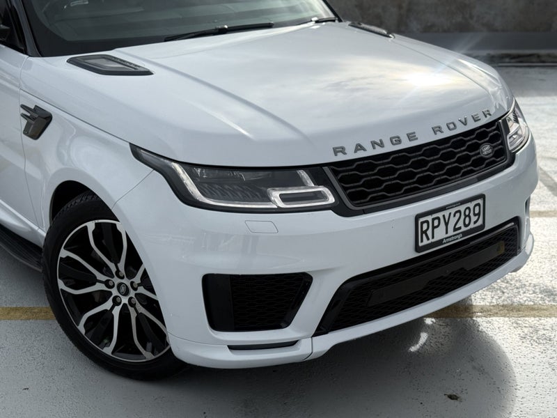 2021 Land Rover Range Rover Sport D300 HSE Dynamic image 3