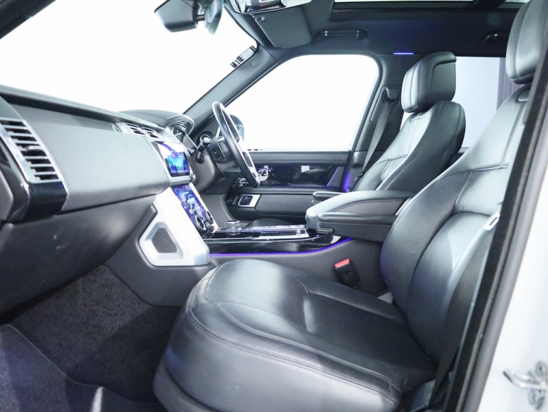 2021 Land Rover Range Rover V8 SUPERCHARGED VOG... image 3