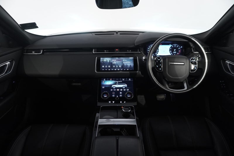 2021 Land Rover Range Rover Velar P250 R-DYNAMI... image 4