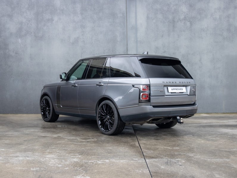 2021 Land Rover Range Rover Vogue SE P525 SC V8 image 2