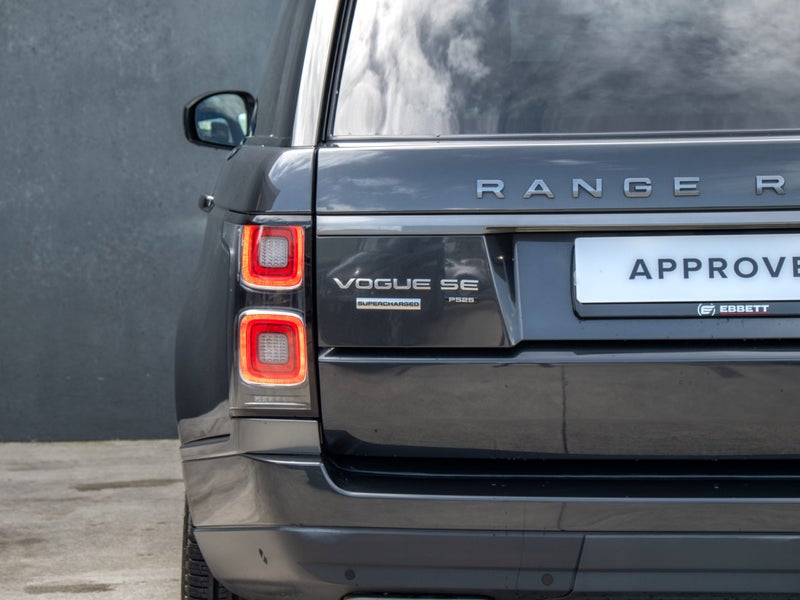 2021 Land Rover Range Rover Vogue V8 SC Vogue S... image 5