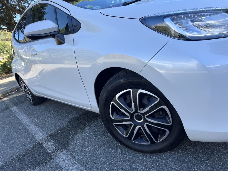 2021 Toyota Aqua 1.5 Hybrid G 5 Dr Hatch CVT 2WD image 2