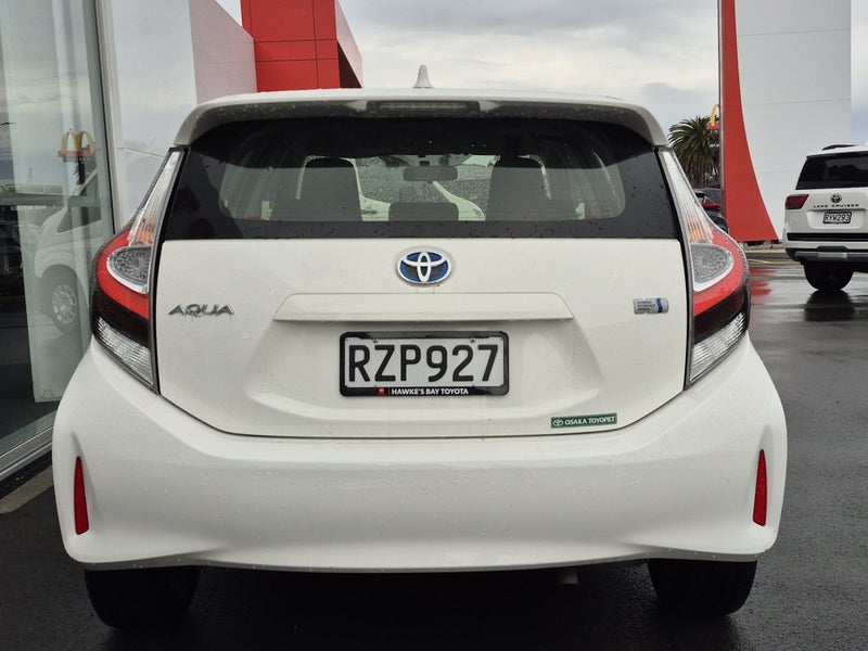2021 Toyota Aqua 1.5P HYBRID Auto L image 4