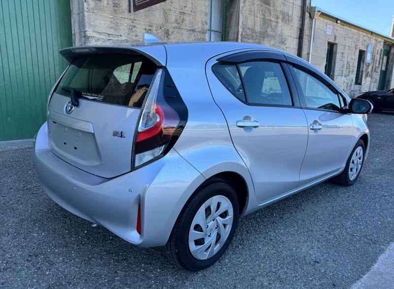 2021 Toyota Aqua image 4