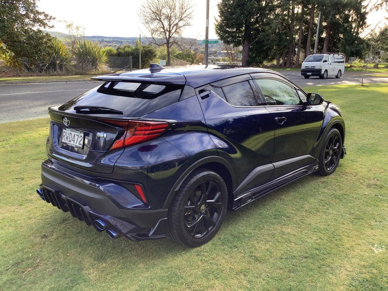 2021 Toyota C-HR 1.8 Hybrid Electric Vehicle image 5
