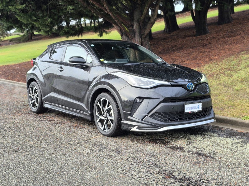 2021 Toyota C-HR 1.8 Hybrid G 5 Dr SUV CVT FWD image 3