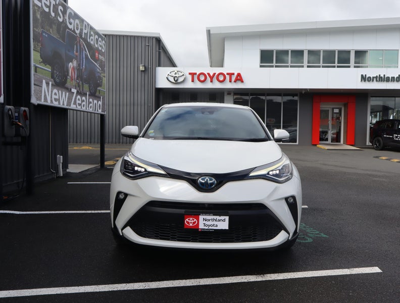 2021 Toyota C-HR 1.8 Hybrid G 5 Dr SUV CVT FWD image 5