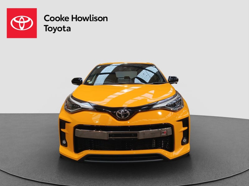 2021 Toyota C-HR 1.8 Hybrid GR Sport image 2