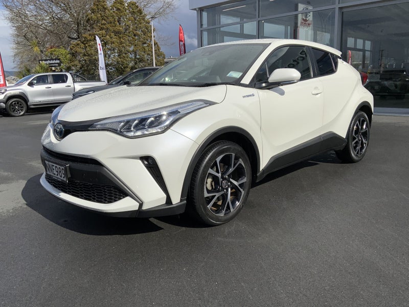 2021 Toyota C-HR 1.8 Hybrid Kiwi new & Certified image 5
