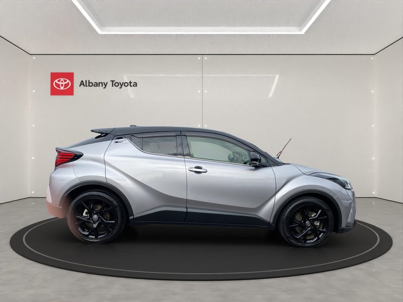 2021 Toyota C-HR Hybrid G Spec Nero image 2