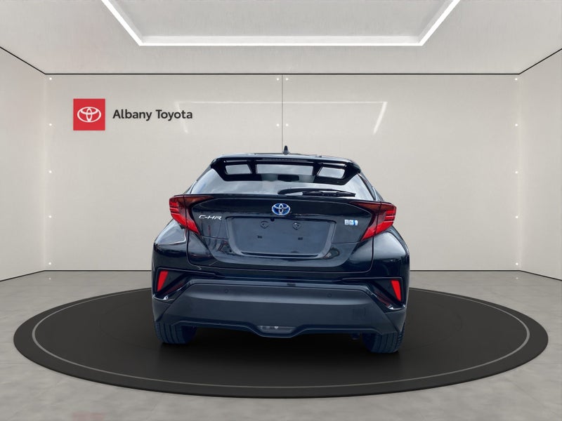 2021 Toyota C-HR Hybrid nero edition image 5