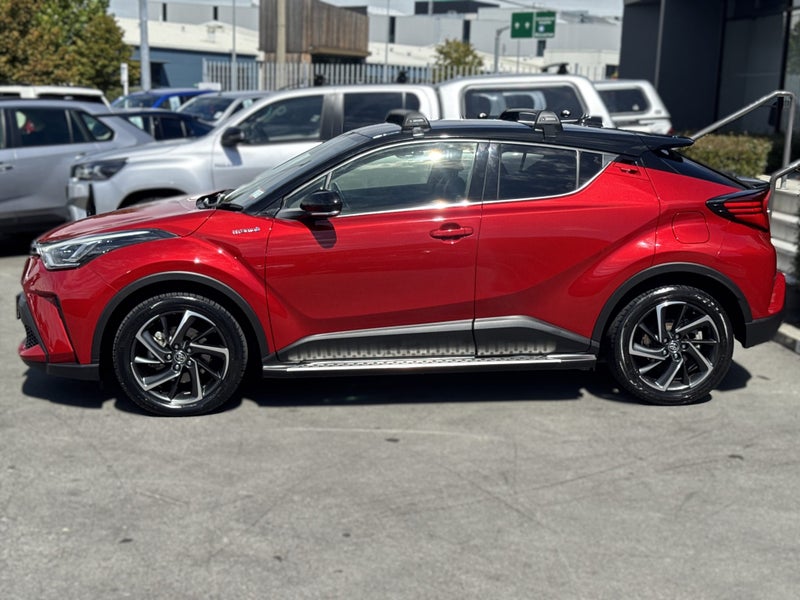 2021 Toyota C-HR LIMITED HYBRID, Push Start image 4