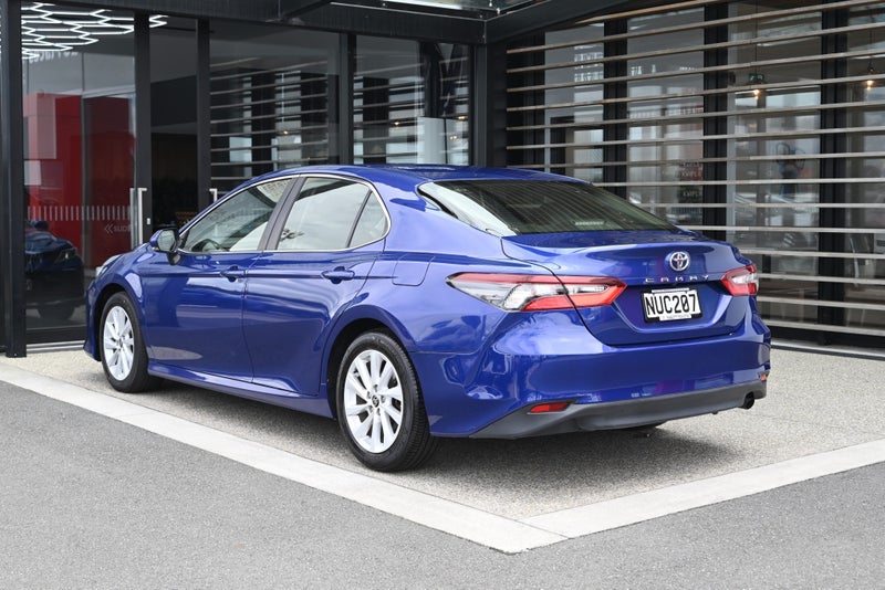 2021 Toyota Camry GX 2.5 Petrol FWD Sedan image 2