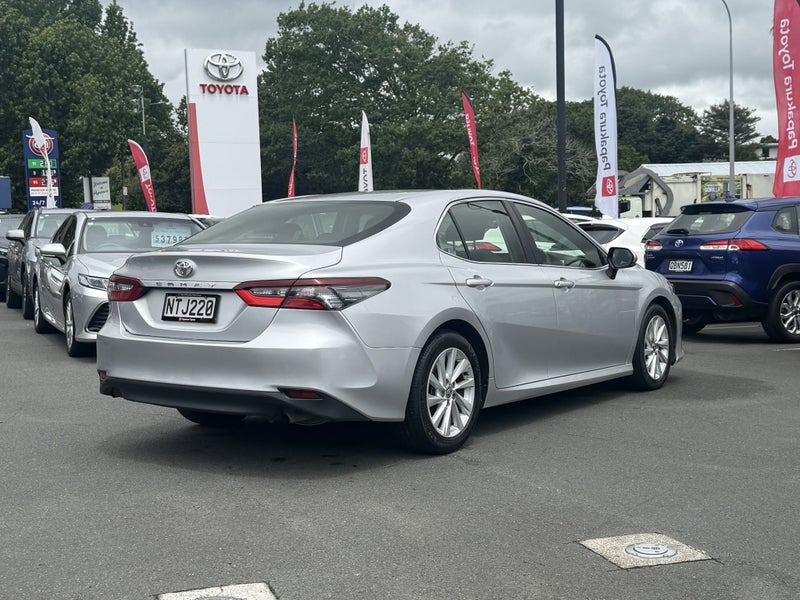 2021 Toyota Camry GX 2.5L PETROL image 3