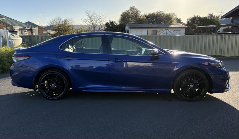 2021 Toyota Camry SX 2.5P HV ECVT FWD SD/5D/5S... image 2