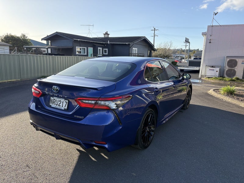 2021 Toyota Camry SX 2.5P HV ECVT FWD SD/5D/5S... image 3