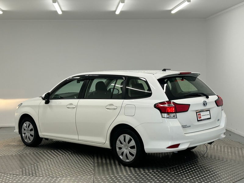 2021 Toyota Corolla 1.5 Hybrid Wagon image 5