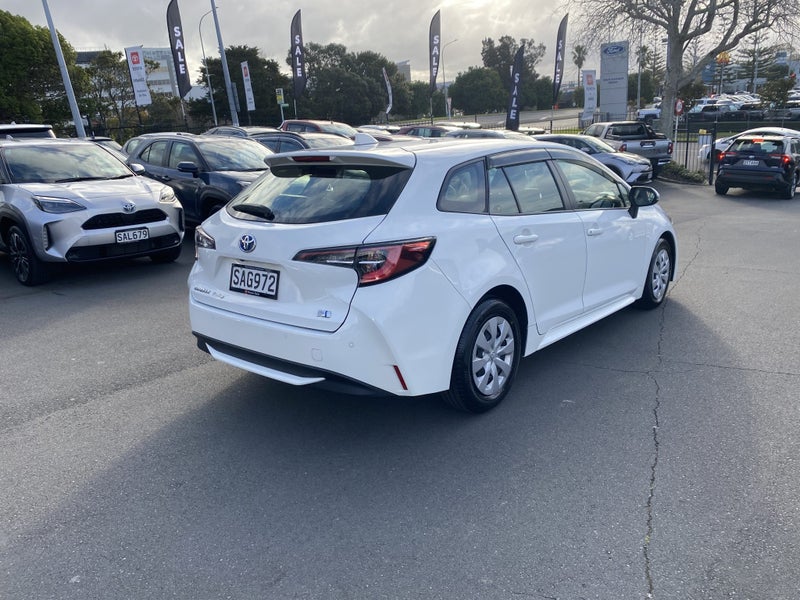2021 Toyota Corolla 1.8 Hybrid G X image 2