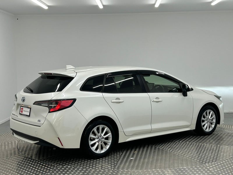 2021 Toyota Corolla 1.8 Hybrid S Touring Wagon image 3