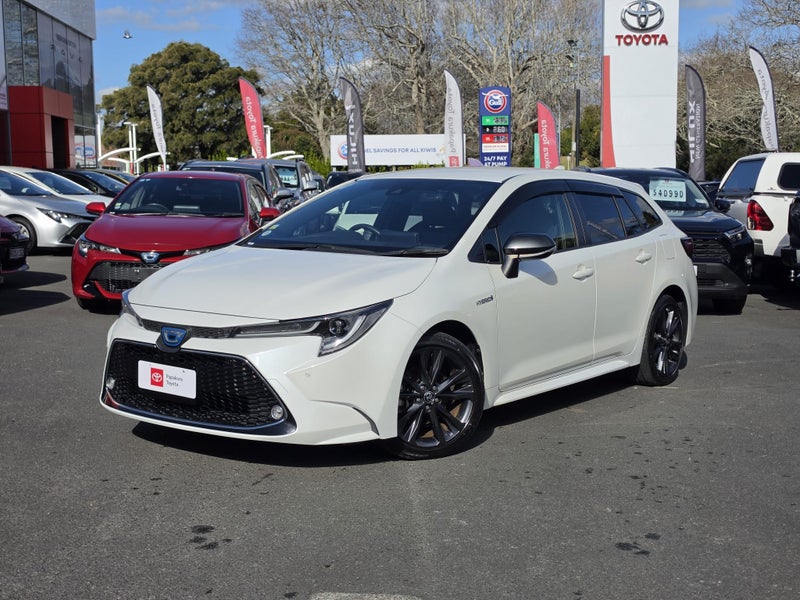 2021 Toyota Corolla 1.8 Hybrid WxB 5 Dr Wagon C... image 2