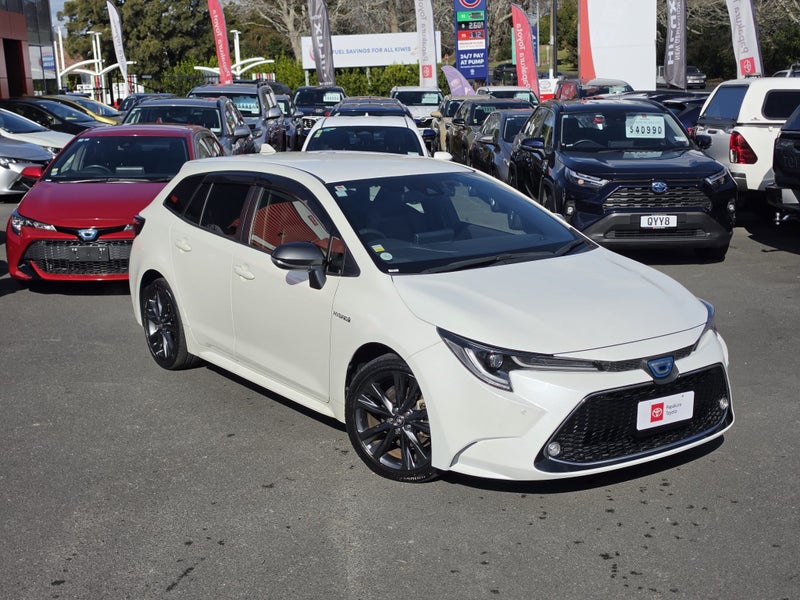 2021 Toyota Corolla 1.8 Hybrid WxB 5 Dr Wagon C... image 5