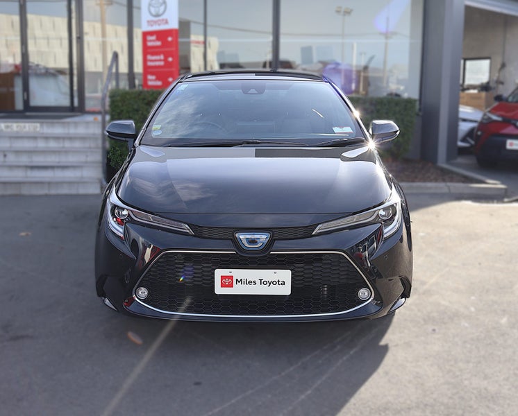 2021 Toyota Corolla 1.8 Hybrid WxB 5 Dr Wagon C... image 2