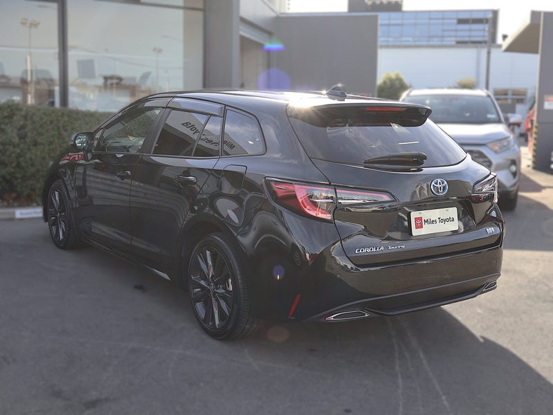 2021 Toyota Corolla 1.8 Hybrid WxB 5 Dr Wagon C... image 5
