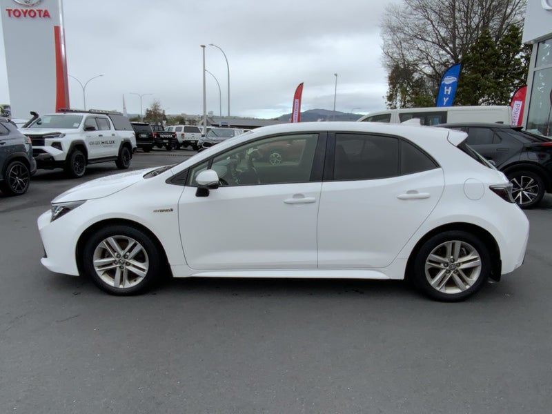 2021 Toyota Corolla ***Ex Government Department... image 5