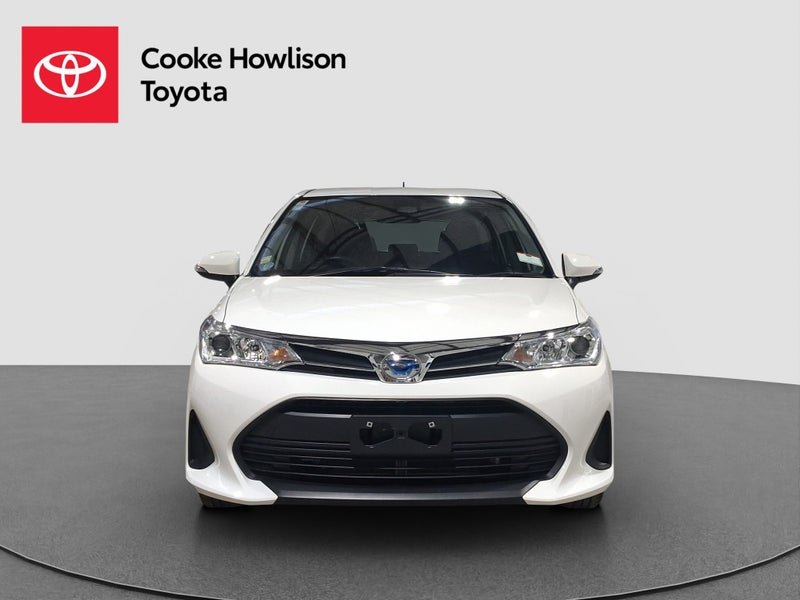 2021 Toyota Corolla Fielder Hybrid Wagon image 2
