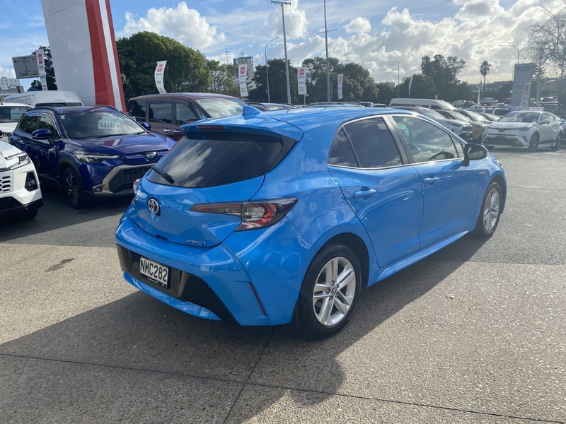 2021 Toyota Corolla GX 1.8P Hybrid image 2