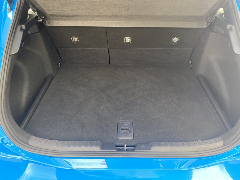 2021 Toyota Corolla GX 1.8P Hybrid image 4
