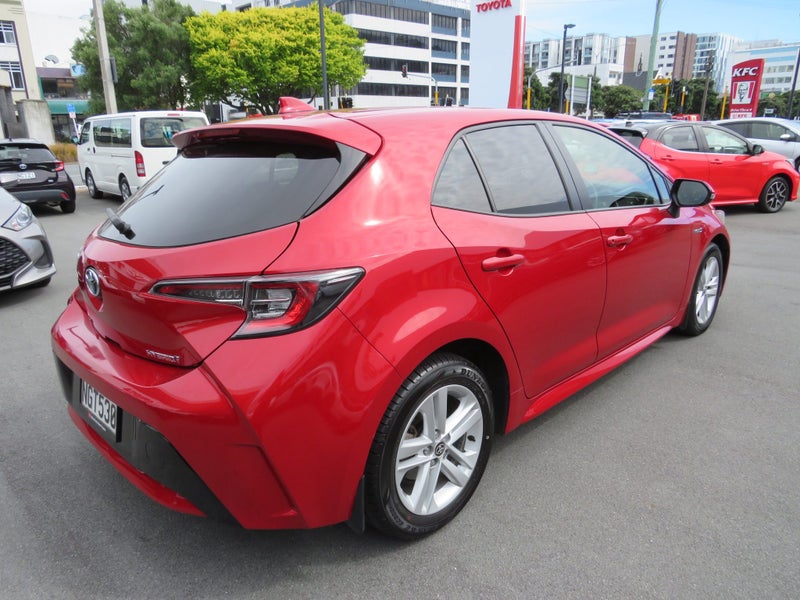 2021 Toyota Corolla GX 1.8P Hybrid image 4