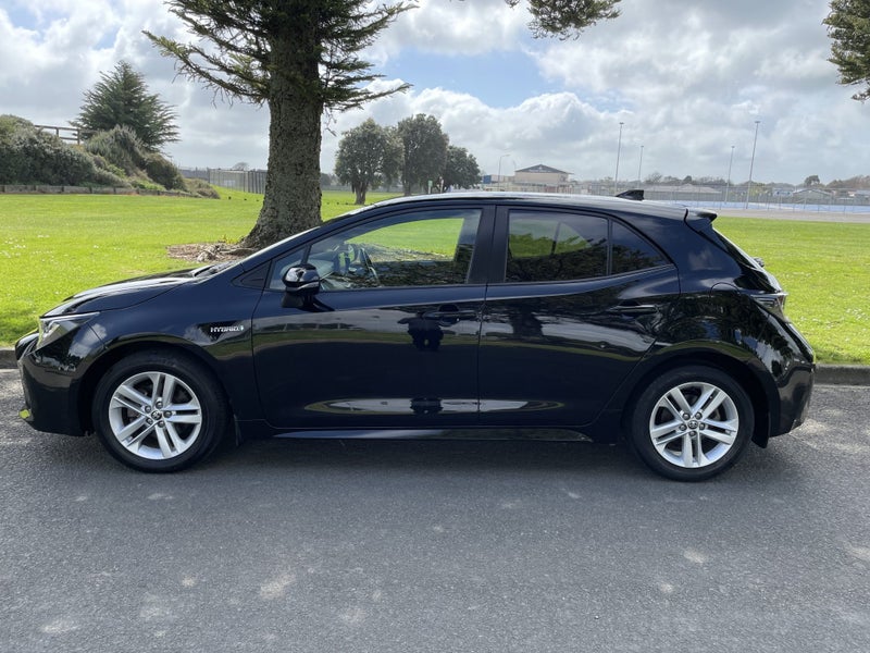 2021 Toyota Corolla GX 1.8P Hybrid Automatic Ha... image 2