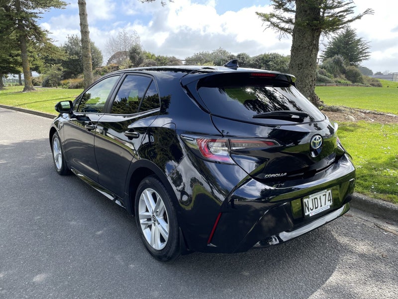 2021 Toyota Corolla GX 1.8P Hybrid Automatic Ha... image 3