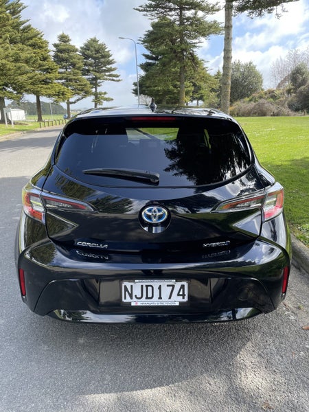 2021 Toyota Corolla GX 1.8P Hybrid Automatic Ha... image 4