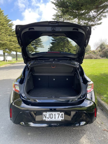 2021 Toyota Corolla GX 1.8P Hybrid Automatic Ha... image 5