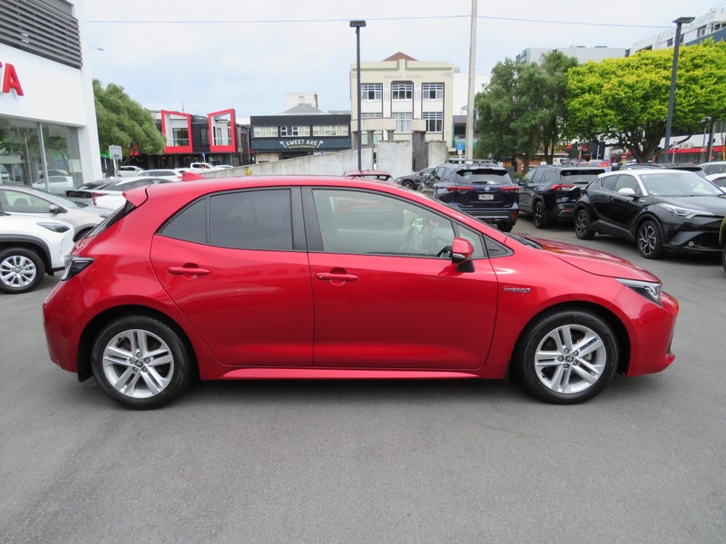 2021 Toyota Corolla GX 1.8P Hybrid CVT FWD image 3