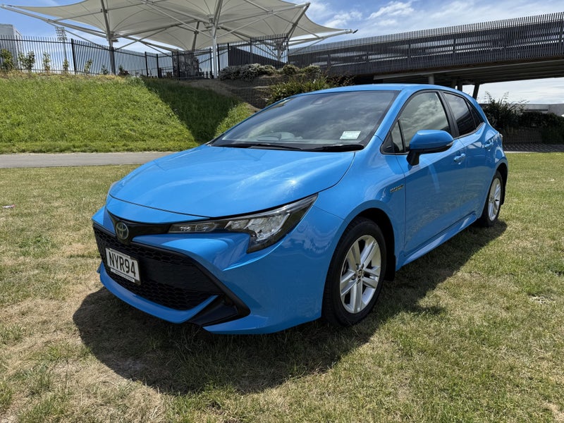 2021 Toyota Corolla GX 1.8P Hybrid FWD Automati... image 3