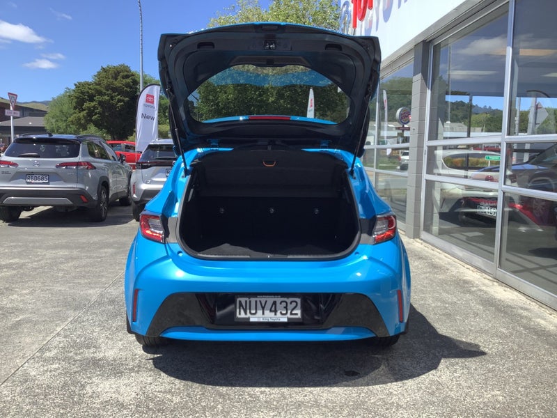 2021 Toyota Corolla GX 1.8P Hybrid *Great Condi... image 4