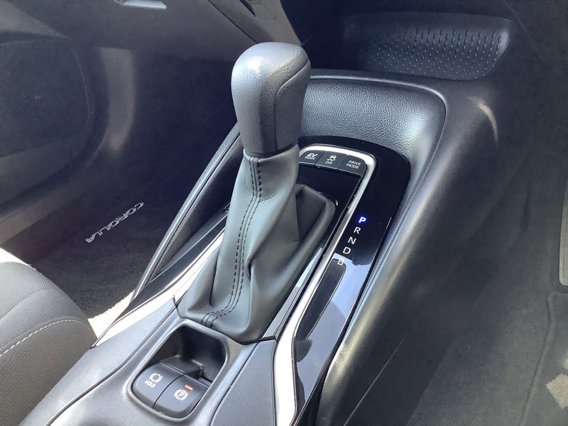 2021 Toyota Corolla GX 1.8P Hybrid *Great Condi... image 5