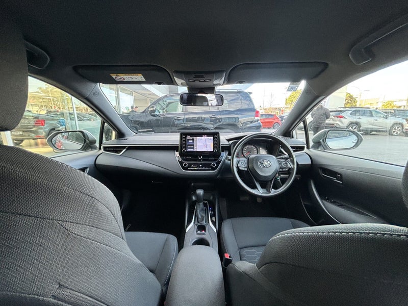 2021 Toyota Corolla GX 2.0 PETROL POPULAR HATCH image 2