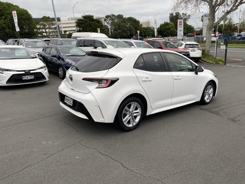 2021 Toyota Corolla GX 2.0P Hatch image 2