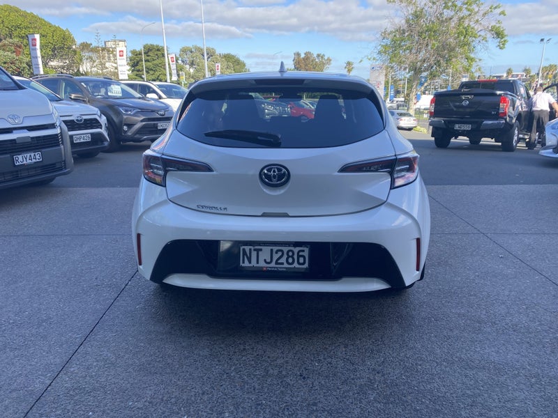 2021 Toyota Corolla GX 2.0P Hatch image 4