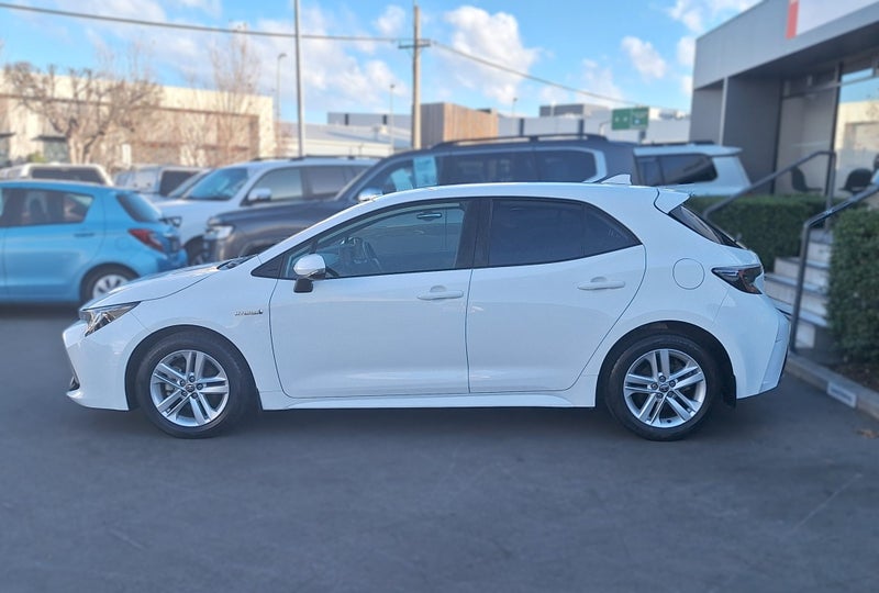 2021 Toyota Corolla GX HYBRID, Push Start image 4