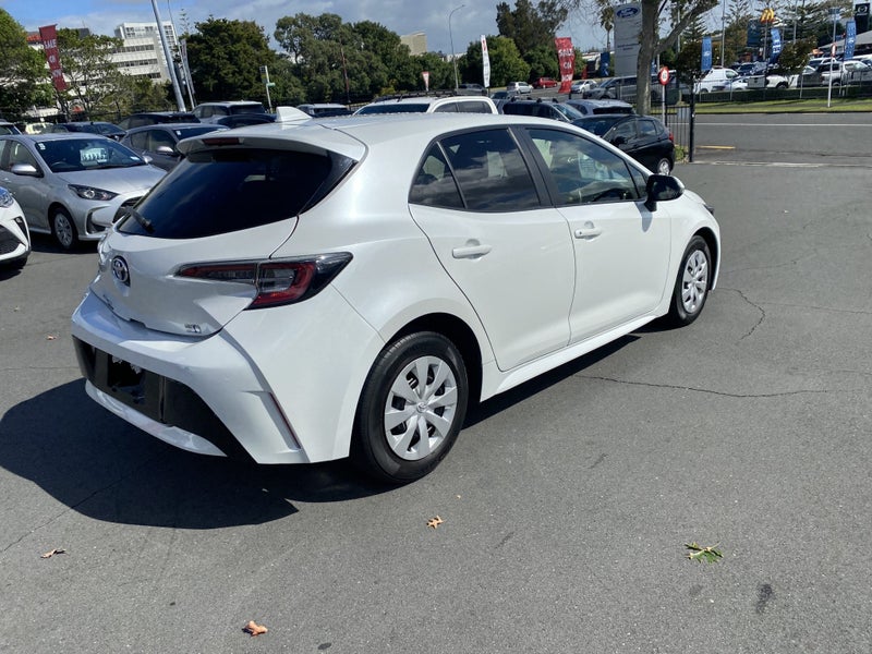 2021 Toyota Corolla Sport 1.8 Hybrid image 2