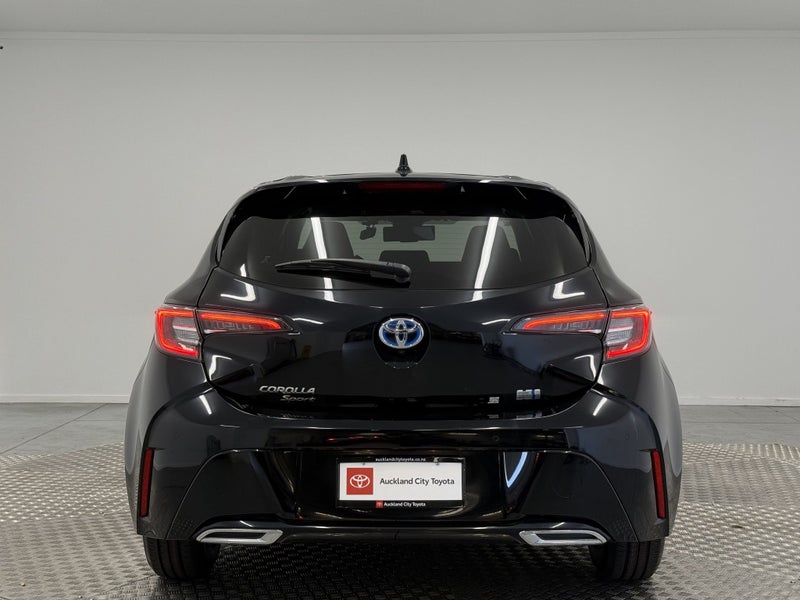 2021 Toyota Corolla Sport 1.8 Hybrid G Style Pa... image 4